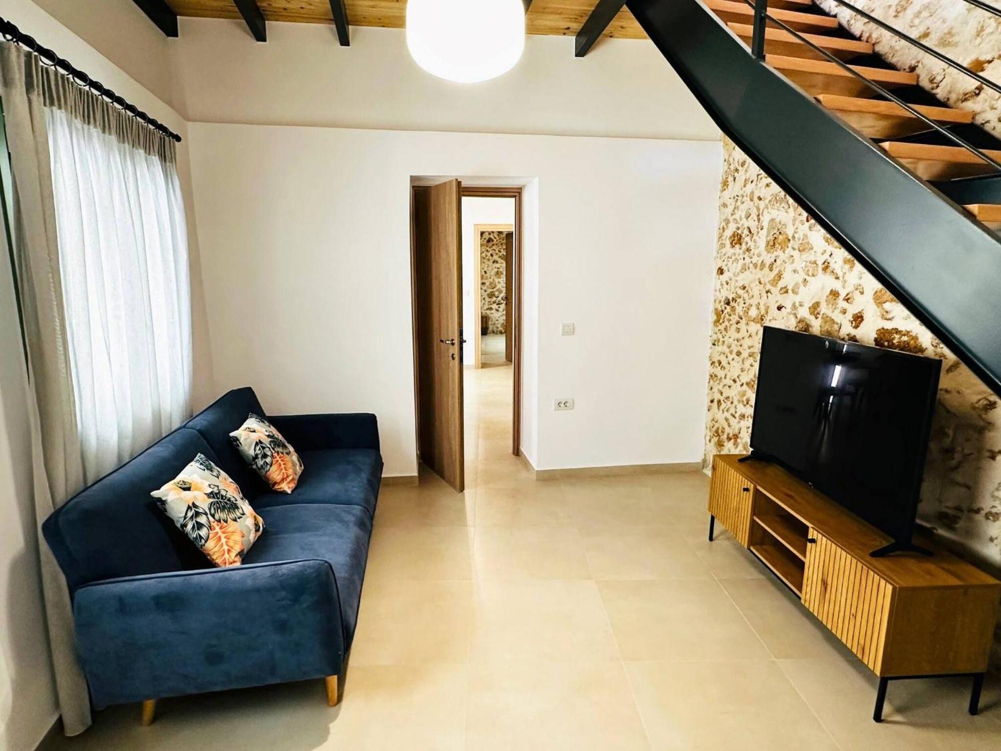 Roussos Place - Next To Splantzia Square - 2Bd 2Ba Hanya Dış mekan fotoğraf