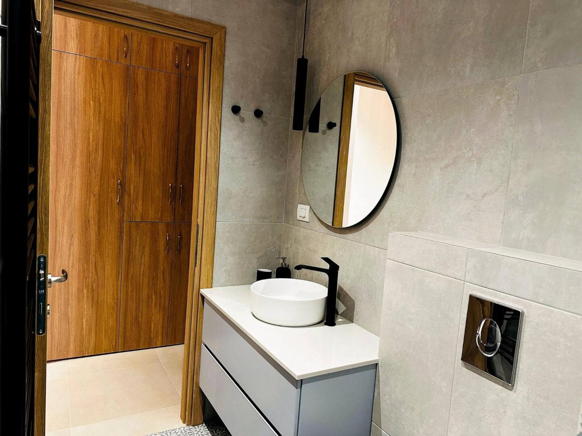 Roussos Place - Next To Splantzia Square - 2Bd 2Ba Hanya Dış mekan fotoğraf